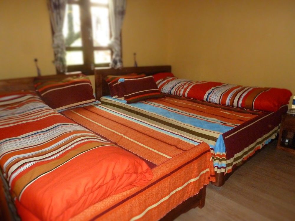 Sapa Local House Bed & Breakfast Exterior photo