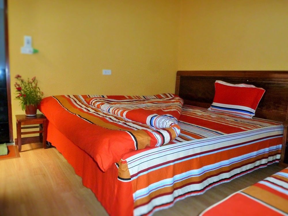 Sapa Local House Bed & Breakfast Exterior photo