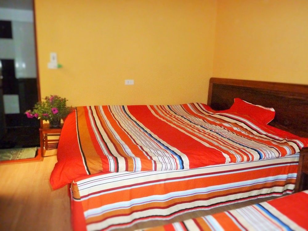 Sapa Local House Bed & Breakfast Exterior photo